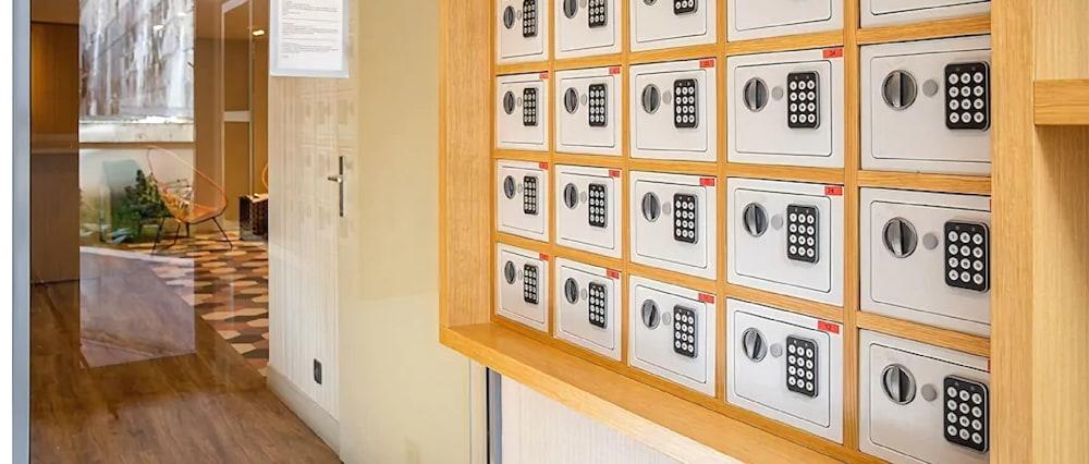 Cadet Residence Париж Екстериор снимка